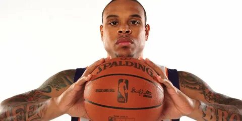 Shannon Brown Net Worth 2022: Wiki, Married, Family, Wedding