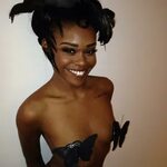 Azealia Banks Rants About Label Troubles on Twitter