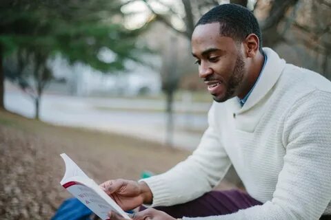 Top 4 Books Every Entrepreneur Should Read by Shaylah M. Med