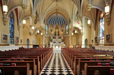 Файл:Interior of St Andrew's Catholic Church in Roanoke, Vir