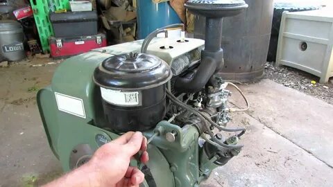 Wisconsin TJD 18.2HP 2 cylinder air cooled - YouTube