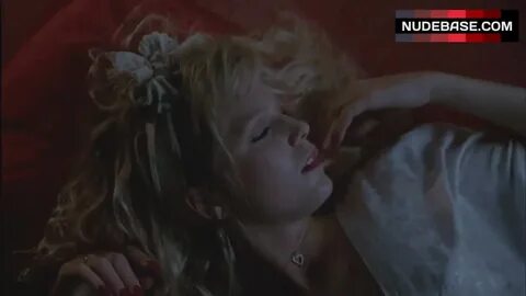 Jackie Swanson Topless in Stockings - Lethal Weapon (1:28) N