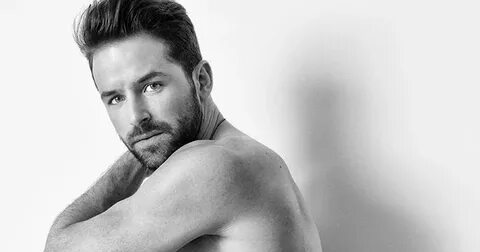 Banana Hunks: Colin Donnell Leaked Nude And Jerk Off Scenes