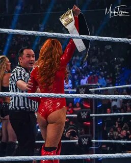 53 Hot Photos Of Becky Lynch's Ass PWPIX.net