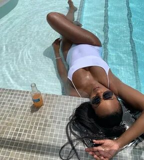 Bikini News Daily - Cynthia Bailey has nothing to hide when 