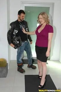 Vicky Vixen gets hammered from behind by a biker dude (Pictu