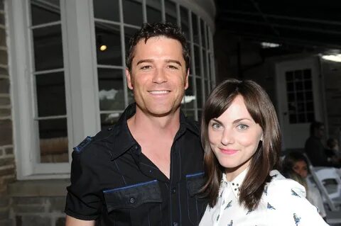 File:Yannick Bisson and Georgina Reilly at the CFC ANNUAL BB