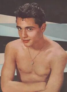 Sal Mineo Handsome Hollywood Hunk In Shower Beefcake Photogr