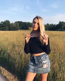 Emily Tressa - Most Beautiful Trans Girl Famous - TG Beauty.