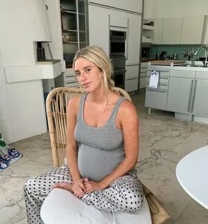 Peg Parnevik Gravid / Penny Ar Gravid Pillowtalk Med Peg Pen