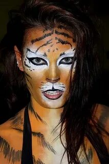 tiger face paint women - Google Search Makeup Tiger face pai
