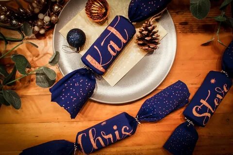 She's A Gentry: DIY Christmas Crackers