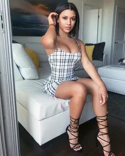 Denise Rodriguez's Feet wikiFeet