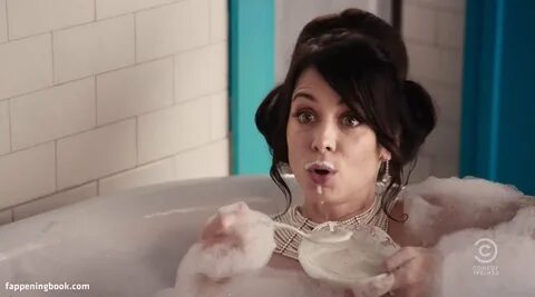 Natasha Leggero AzLeaks