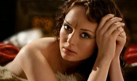 Laura Haddock's Body Measurements Including Height, Weight, 