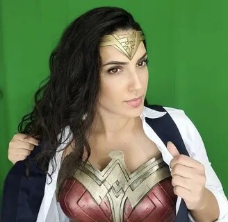 Uncensored Photoshoot Of Wonder Woman Gal Gadot by Ravimcp M