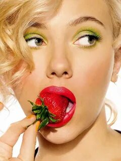 Scarlett Johnson Makeup Scarlett johansson, Strawberry, Make