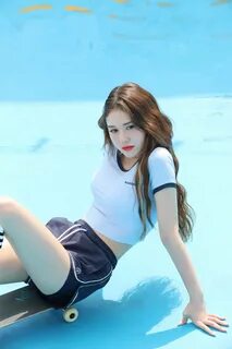 Jeon Somi Barrel 2020 Pictorial + BTS Photos (18 photos, HD/