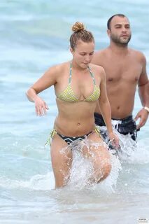 Hayden Panettiere bikini candids in Miani Beach Celebrity Oo