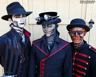 SPG by TrikiBeth Steam powered giraffe, Giraffe, Steam