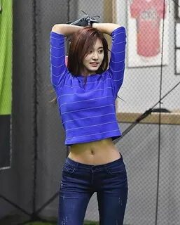 Ghim trên tzuyu chou