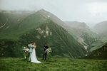 Mountain wedding ceremony decor. Wedding in Georgia. Свадьба