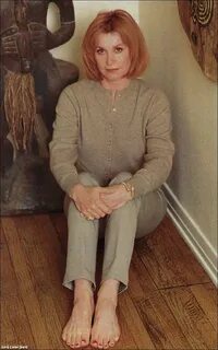 Stefanie Powers's Feet wikiFeet