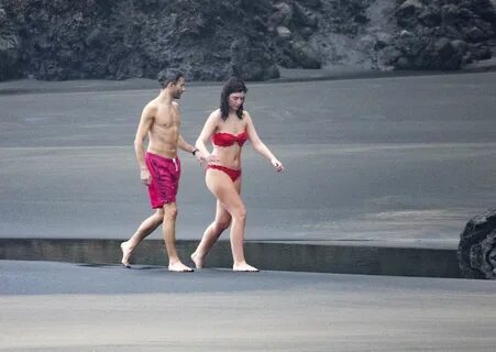 Lorde in Red Bikini -02 GotCeleb