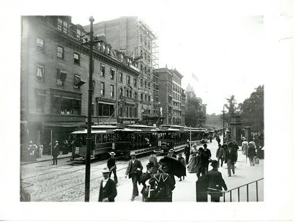 File:Cars on Tremont Street (18994760438).jpg - Wikipedia