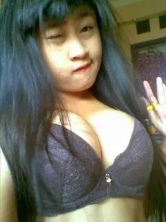 ABG Toket Gede Cewek Bispak Biasa Kumpul di Warkop Hot.