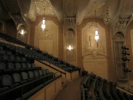File:Arlene Schnitzer Concert Hall, seating.JPG - Wikimedia 