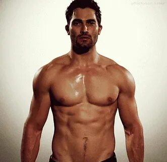 Tyler hoechlin GIF - Find on GIFER