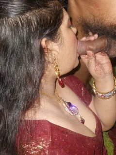 Fellatio By Fabulous Indian Aunty In Saree XXX Images - Heip
