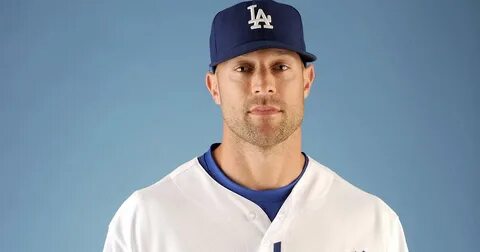 Friedman: Gabe Kapler 'definitely' will remain in Dodgers or