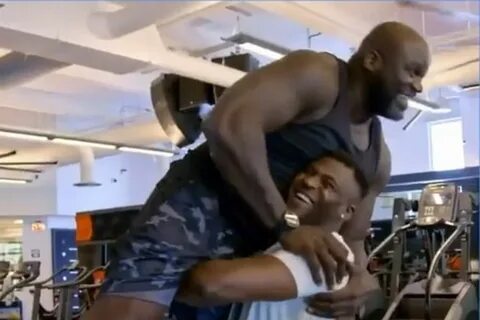 MVPBOXING.COM - Video! Ngannou Lifts Shaq Above His Head Lik