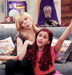 Sam and cat ariana grande hunts GIF - Find on GIFER