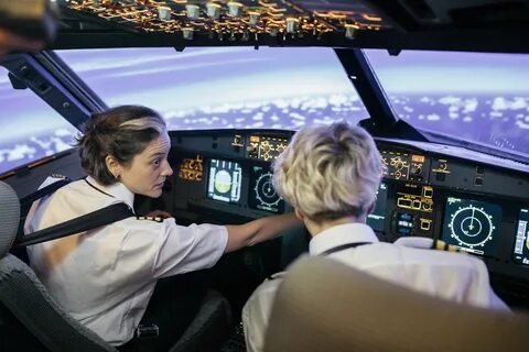 Woman allegedly hacks flight training school and marks unsaf