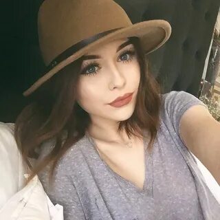 Pinterest: kylizzlerussett ☽ Beauty, Acacia brinley, Makeup 