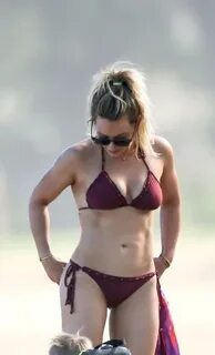 hilary-duff-boobs.jpg - ImageTwist