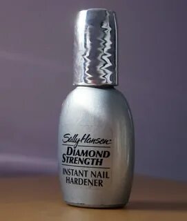 Sally Hansen Diamond Strength Instant Nail Hardener Review -