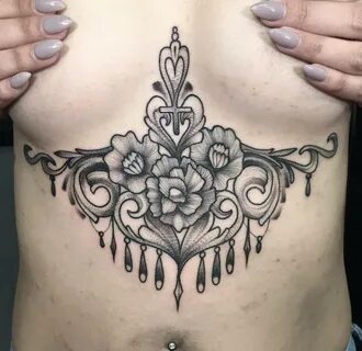 39 Fascinating Sternum Tattoo Designs and Ideas