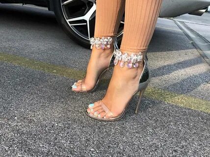 Lana Jurcevic's Feet wikiFeet