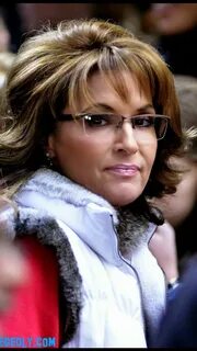 49 hot photos of Sarah Palin are sexy as hell