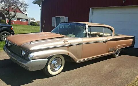 American Style: 1960 Mercury Parklane Barn Finds