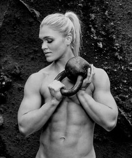 Katrin Tanja Davidsdottir (@katrintanja) - pikabu.monster