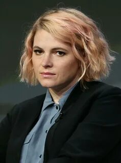 The Hottest Photos Of Amy Seimetz - 12thBlog