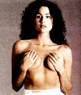 Minnie Driver Nude Photo Collection - Fappenist