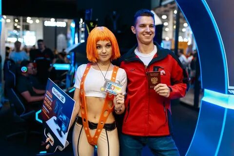 18+. ИгроМир и Comic Con Russia 2019. Самые красивые девушки