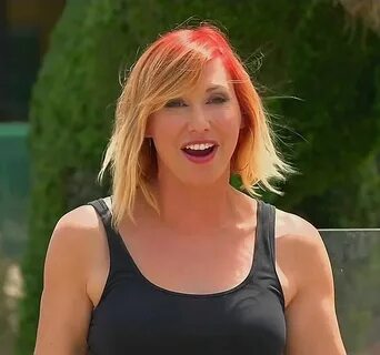 Pop Minute - Kari Byron Swimsuit Thrill Factor Photos - Phot