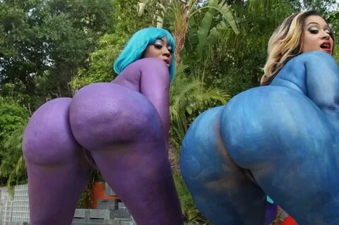 Pinky & Victoria Cakes - Asses Photo